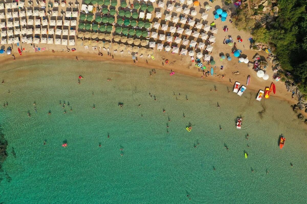 Mani'S Aura Seaside-Spacious Summer Retreat Kotronion  Esterno foto