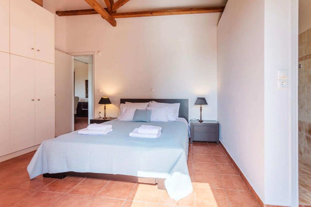 Mani'S Aura Seaside-Spacious Summer Retreat Kotronion  Esterno foto