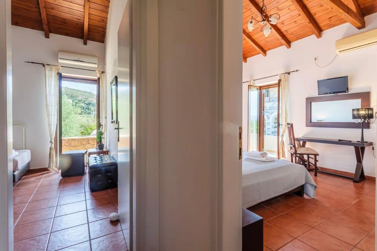 Mani'S Aura Seaside-Spacious Summer Retreat Kotronion  Esterno foto