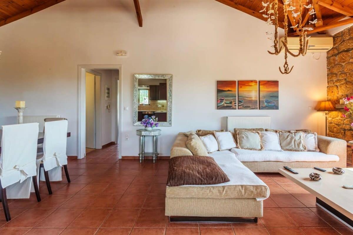 Mani'S Aura Seaside-Spacious Summer Retreat Kotronion  Esterno foto
